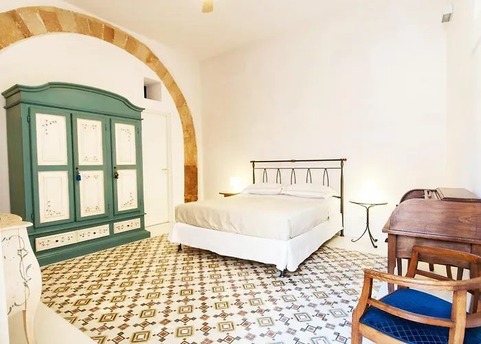 Casa Marsalia Πανσιόν Μαρσάλα