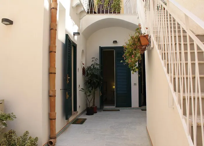 Casa Marsalia Πανσιόν 4*
