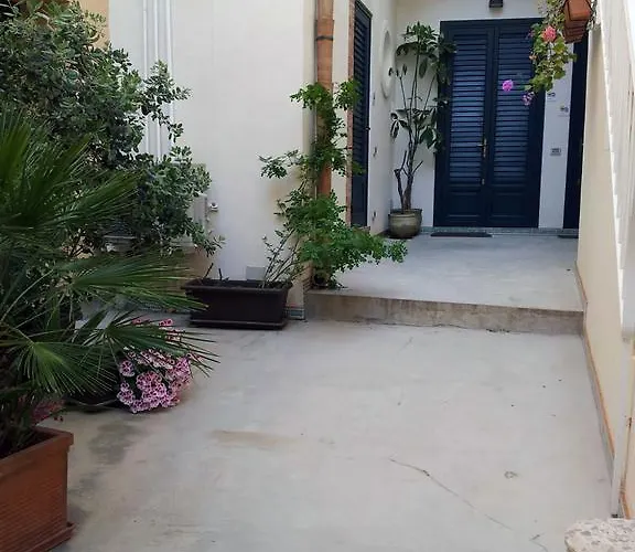 Casa Marsalia Πανσιόν 4*